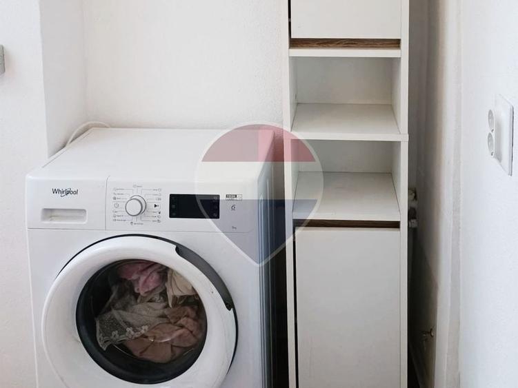 Apartament cu 4 camere decomandat în Nufărul