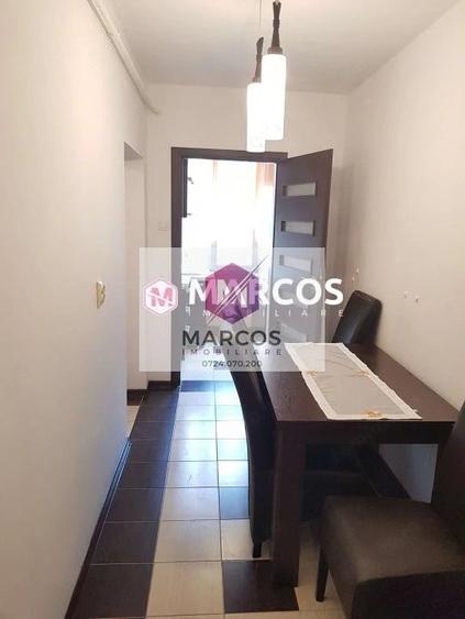 Apartament cu 2 camere decomandat în Cuptoare (Reșița)