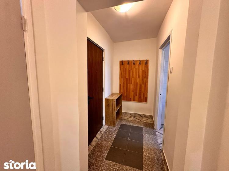 Apartament cu 2 camere decomandat în Tei
