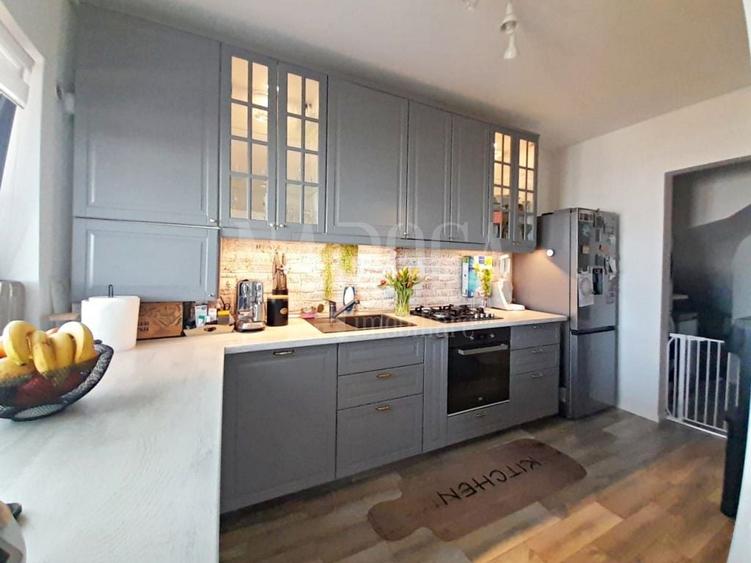 Duplex cu 5 camere cu Canalizare în Florești