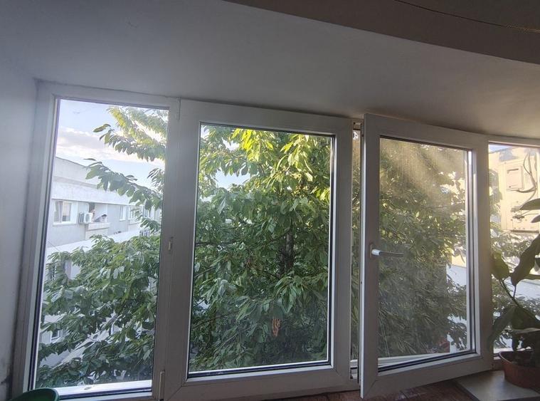 Apartament cu 2 camere semidecomandat în Exterior Vest