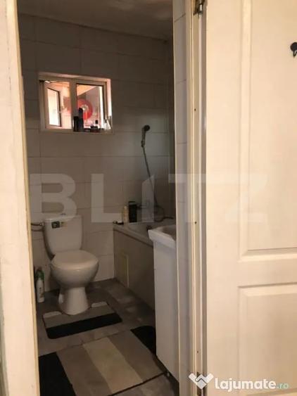 Casă cu 2 camere cu Teren 100 Mp în Săcele