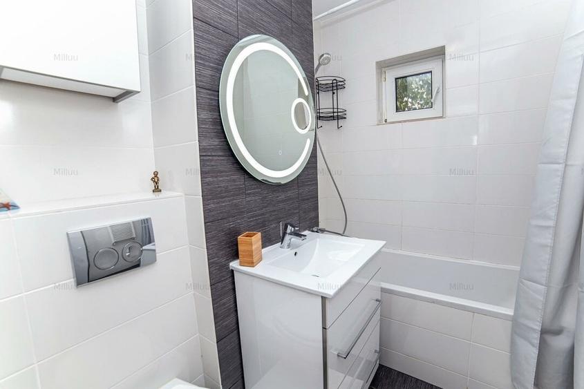 Apartament cu 4 camere decomandat, mobilat în Tei
