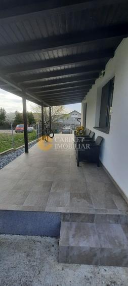 Casă individuală cu 4 camere cu Canalizare în Miroslava