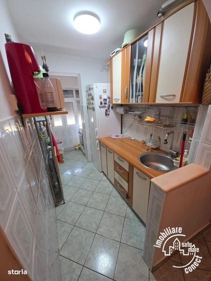 Apartament cu 3 camere decomandat în Central