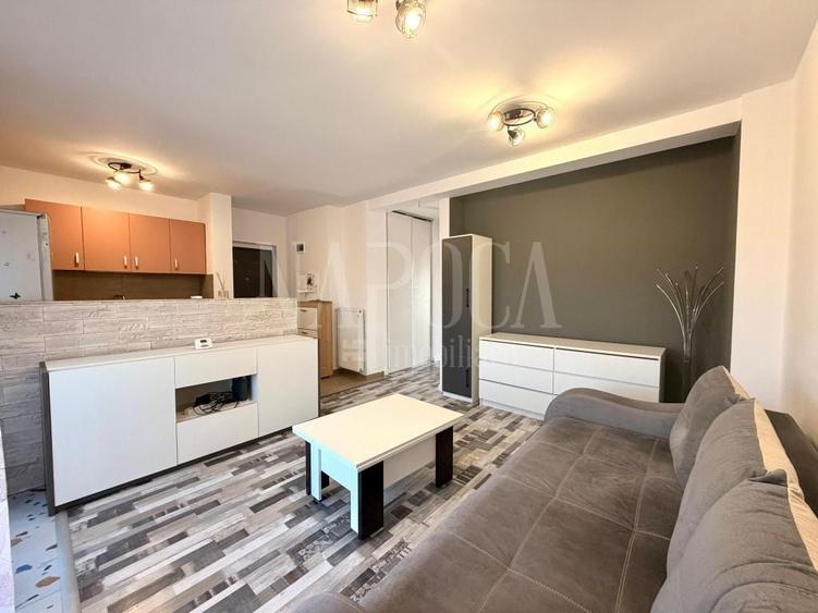 Apartament cu 2 camere semidecomandat în Florești