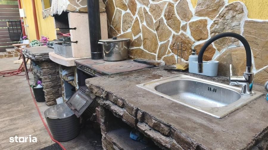 Casă cu 2 camere cu Teren 368 Mp în Central