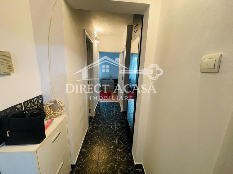 Apartament cu 3 camere decomandat în Tudor
