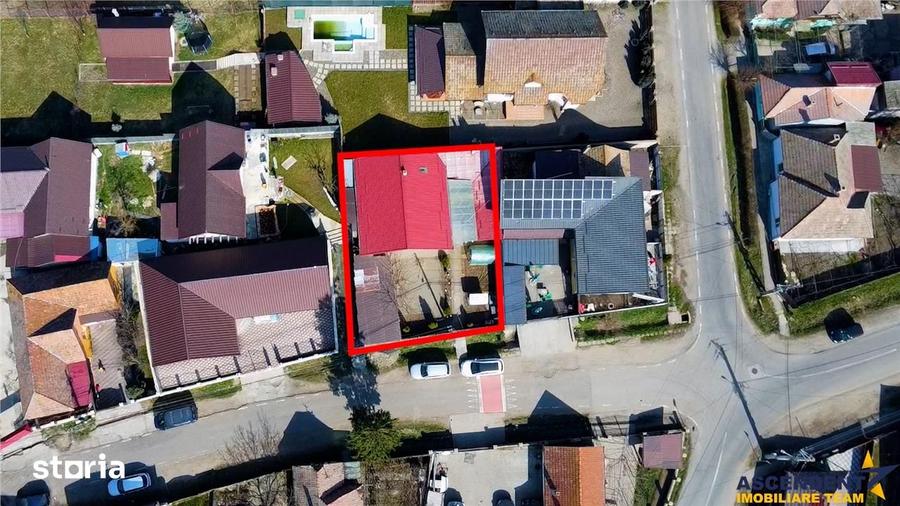 Casă cu 4 camere cu Teren 357 Mp în Criș