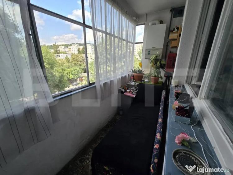 Apartament cu 3 camere, 61 mp, zona Tudor Vladimirescu - 1