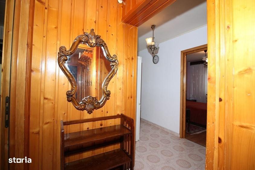 Apartament cu 3 camere decomandat în Alecu Russo