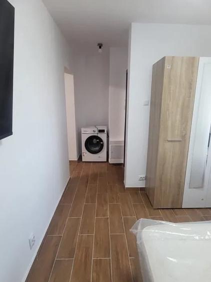 Apartament cu 2 camere decomandat, mobilat în Costin Georgian