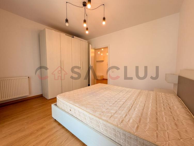 Apartament cu 2 camere semidecomandat, mobilat în Florești