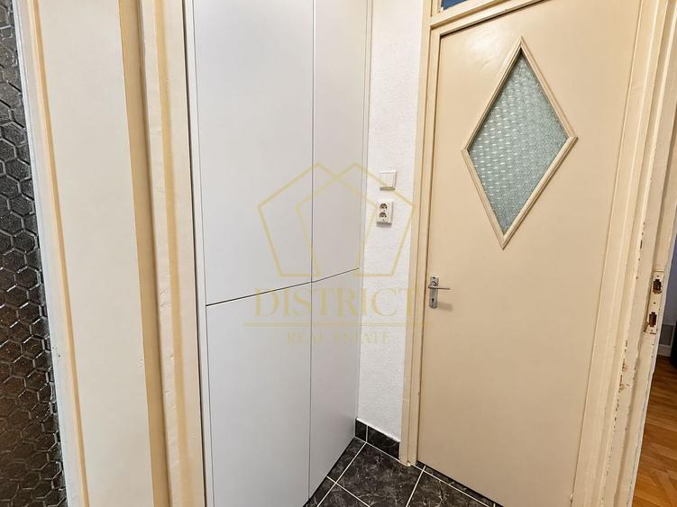 Apartament cu 2 camere semidecomandat, mobilat în Complex Studențesc