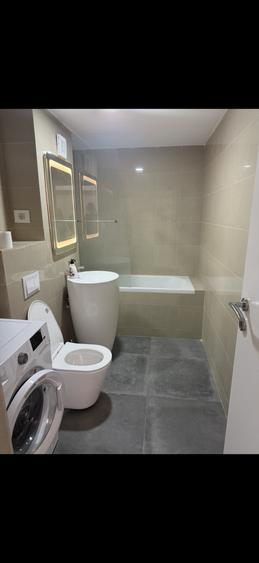 Apartament cu 2 camere semidecomandat în Viilor