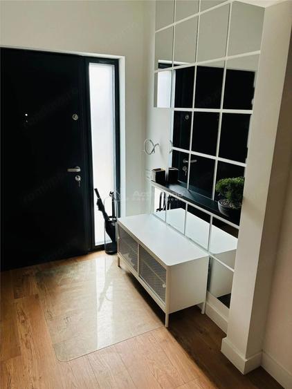 Casă cu 5 camere cu Teren 400 Mp în Dobroești