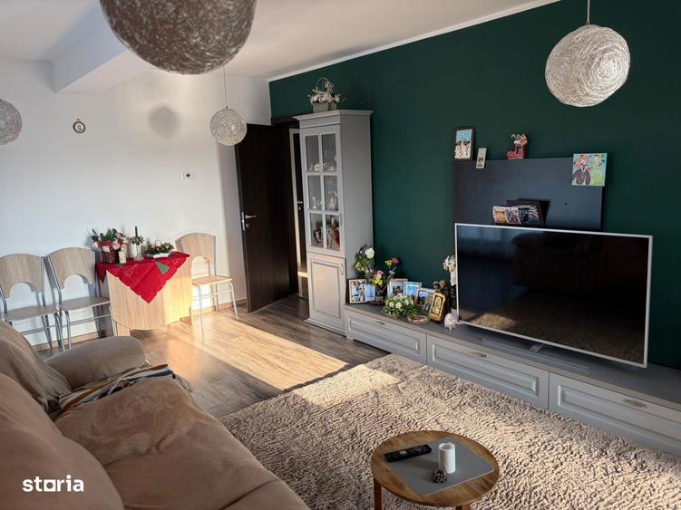 Apartament cu 2 camere decomandat, mobilat în Tomis Plus
