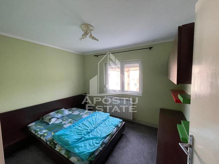 Apartament cu 2 camere nedecomandat, mobilat în Olimpia-Stadion