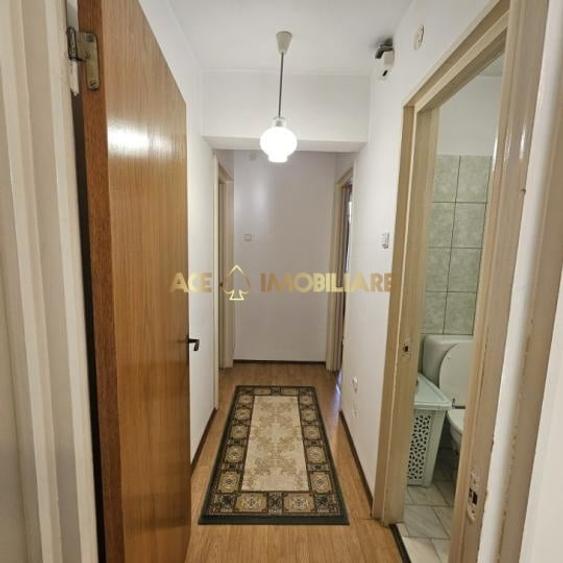 Apartament cu 3 camere semidecomandat, mobilat în Obor