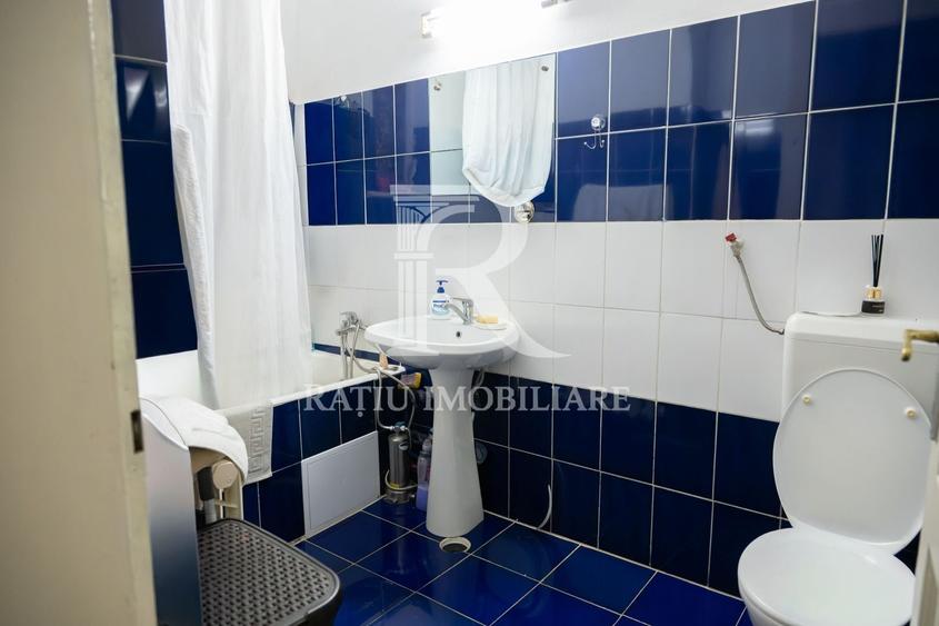 Apartament cu 3 camere decomandat în Rogerius