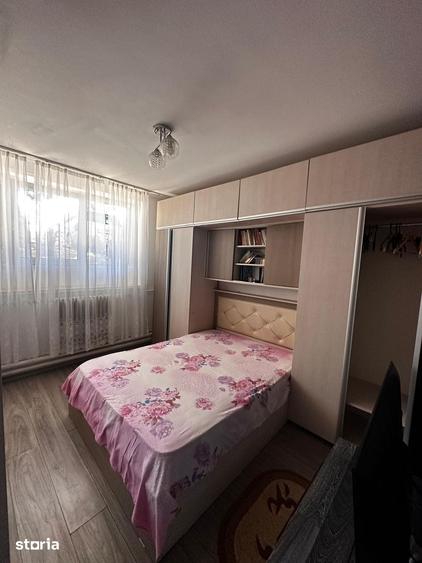 Apartament cu 2 camere semidecomandat în Calea București