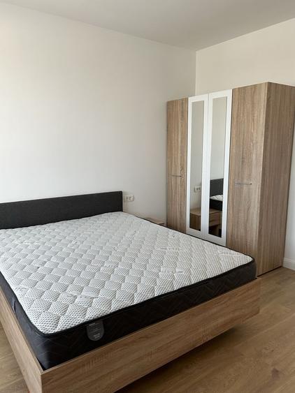 Apartament cu 2 camere decomandat în Exterior Vest