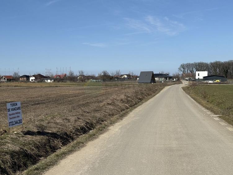Teren Construcții intravilan de 9400 mp, în Ciolpani