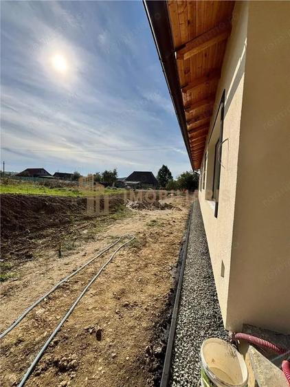 Casă cu Teren 750 Mp în Tăuții de Sus