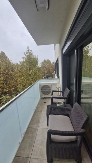 Apartament cu 3 camere decomandat, mobilat în Casin