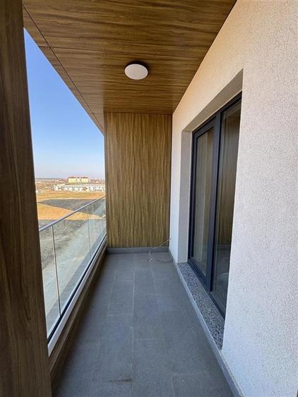 Apartament cu 4 camere decomandat, mobilat în Pipera