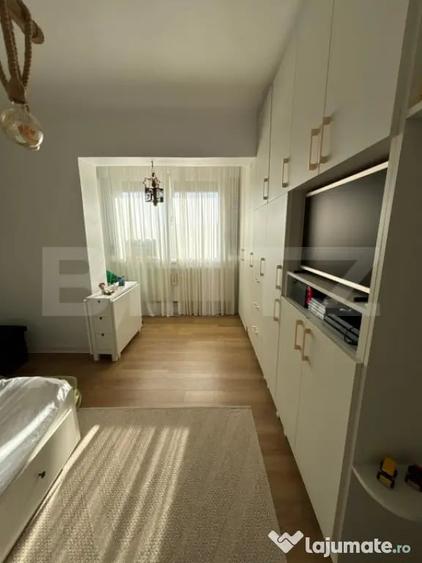Apartament cu 3 camere decomandat în Ultracentral