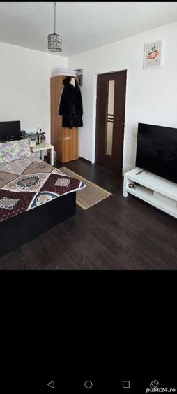 Casă cu 5 camere cu Teren 300 Mp în Central
