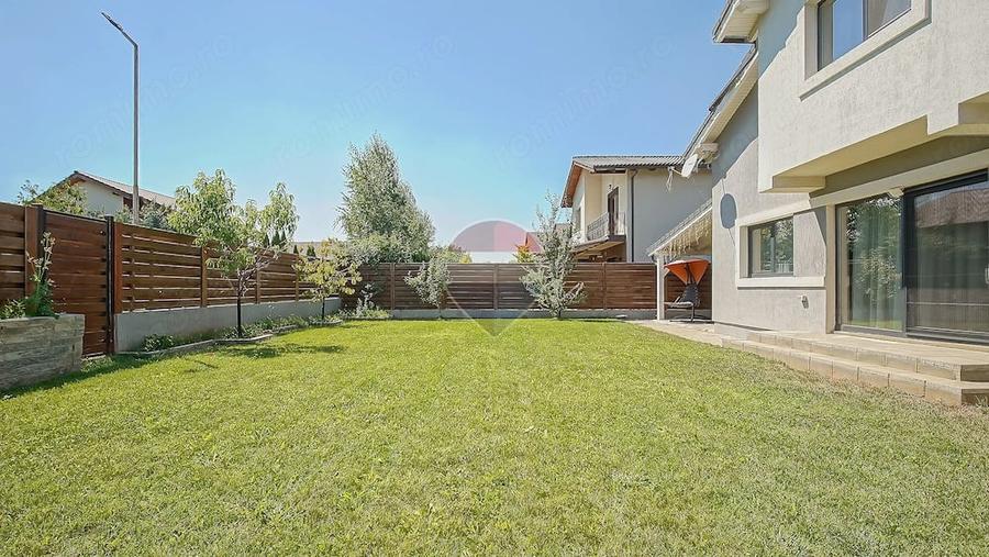 Casă cu Teren 400 Mp în Tărlungeni