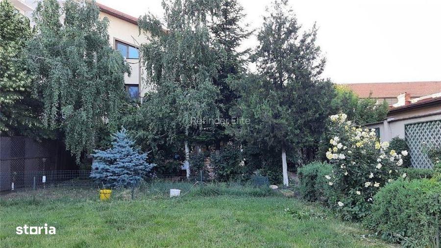 Casă cu Teren 785 Mp în Obor