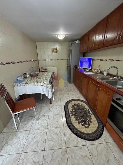 Casă individuală cu 4 camere cu Teren 405 Mp în Brăilița