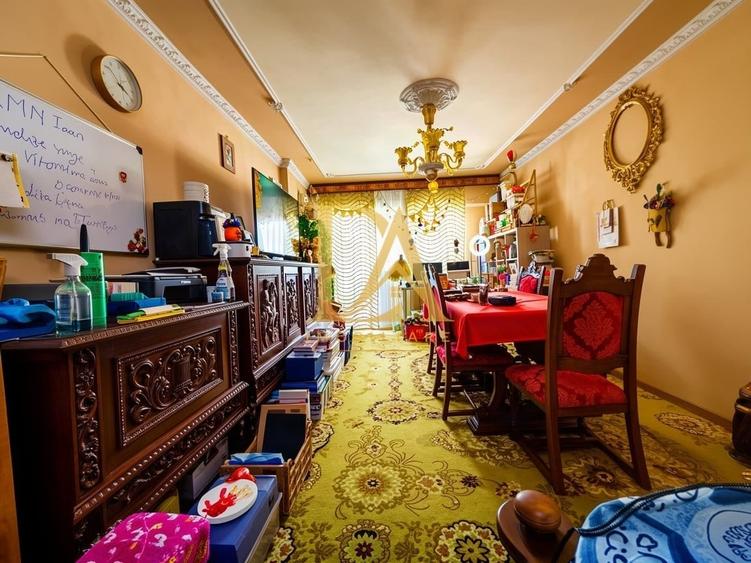 Apartament cu 3 camere decomandat în Titulescu
