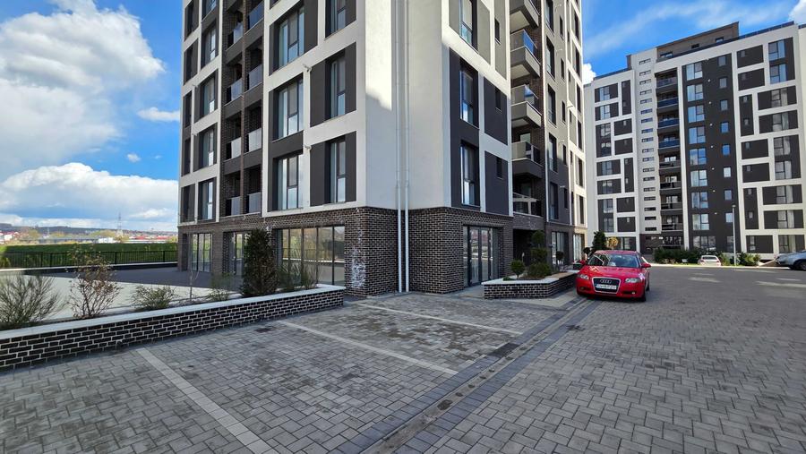 Spațiu comercial, de 125 mp, în Central
