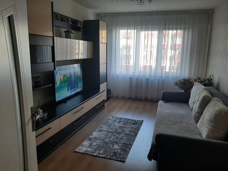 Apartament cu 2 camere decomandat în 1848