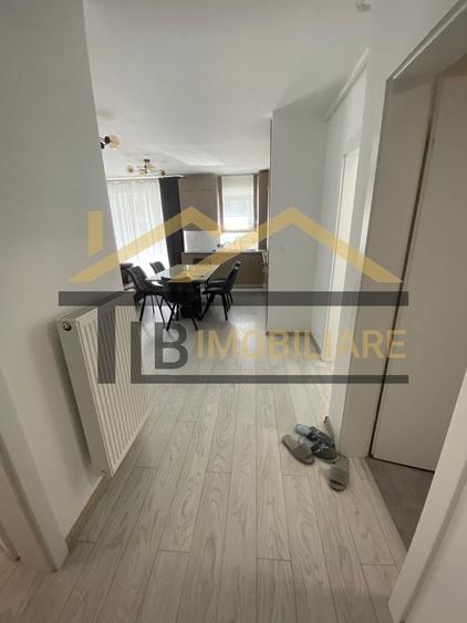 Apartament cu 3 camere semidecomandat în Libertății