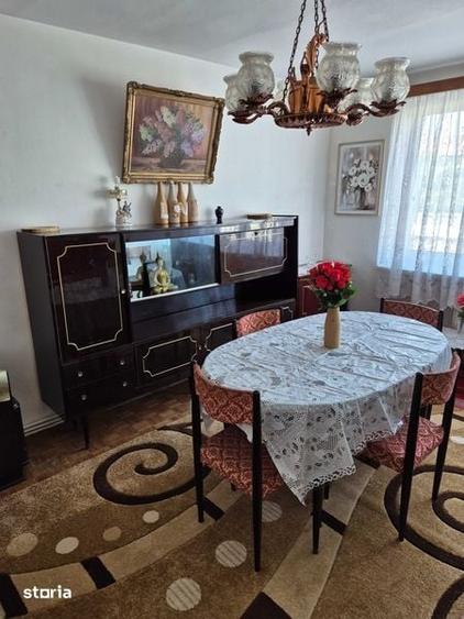 De inchiriat :Apartment 3 camere cu balcon, 125mp - 1