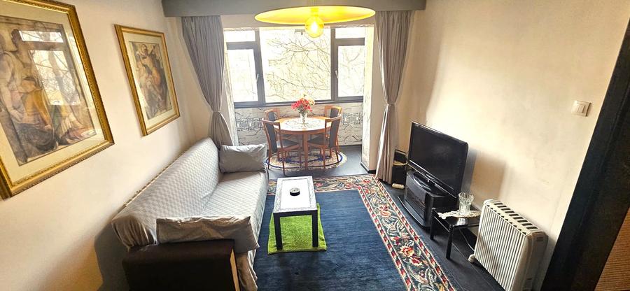 Apartament cu 2 camere semidecomandat în City Park Mall