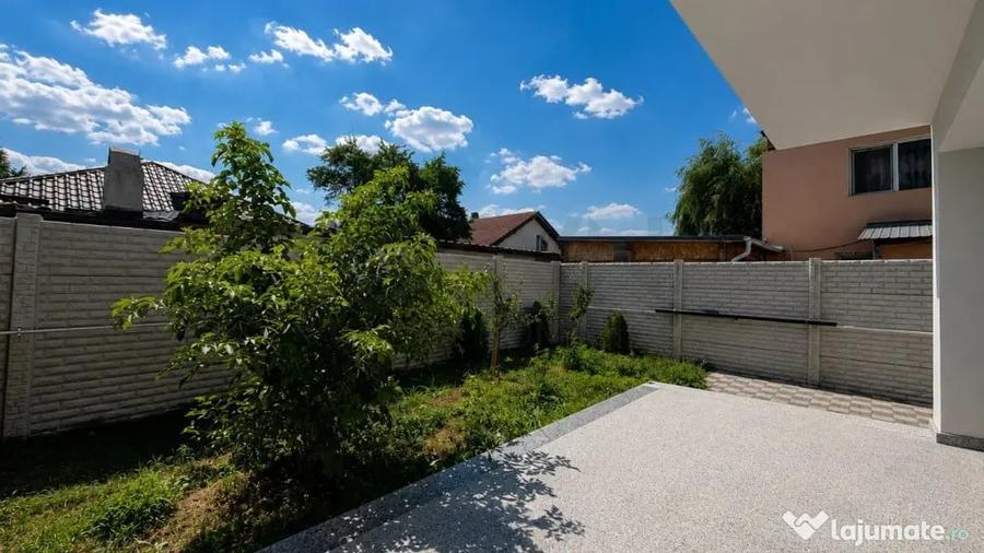 Casă cu 5 camere cu Teren 252 Mp în Central