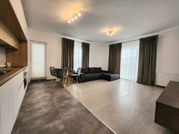 Apartament cu 2 camere decomandat în 13 Decembrie