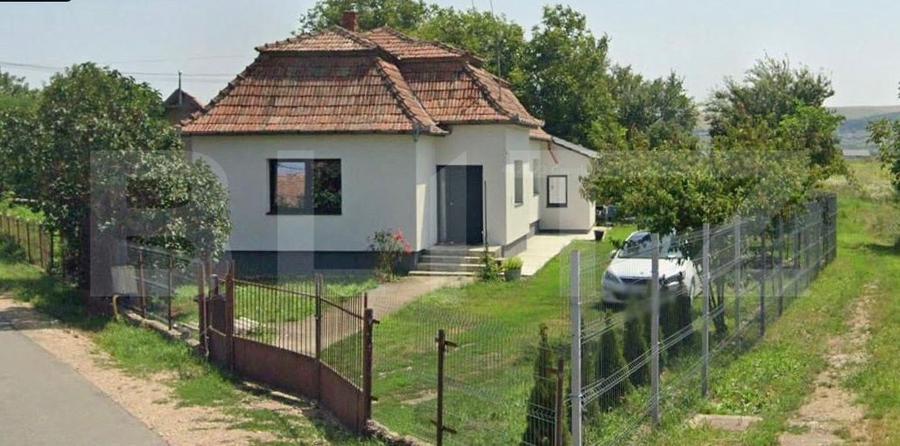 Casă individuală cu 3 camere cu Canalizare în Jucu de Mijloc