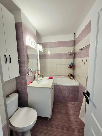 Apartament cu 2 camere decomandat în Sud-Est