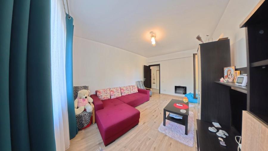 Apartament cu 2 camere decomandat, mobilat în Central