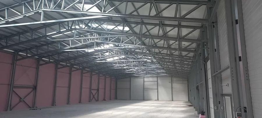 Spațiu industrial, de 2,640 mp, în Nord