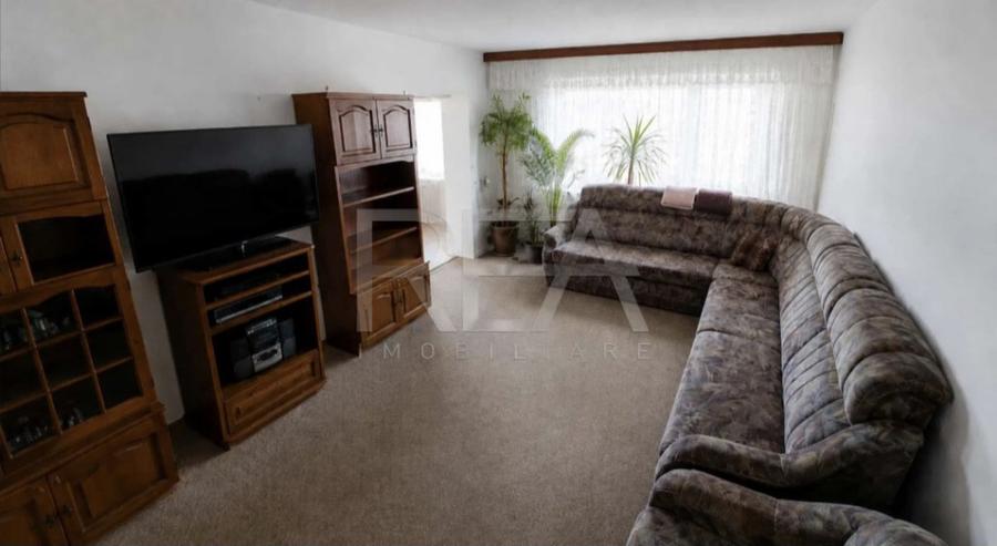 Apartament cu 4 camere decomandat, mobilat în Gorjului
