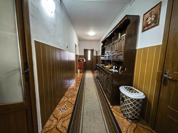 Casă 4 camere 90 mp mobilată + beci, anexe și 720 mp curte - 16