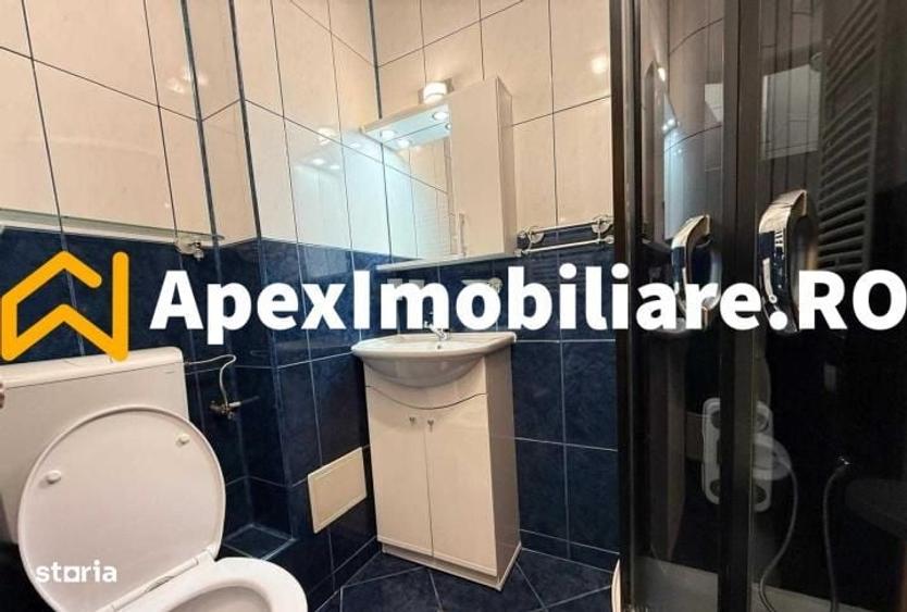 Apartament cu 4 camere decomandat în Titulescu
